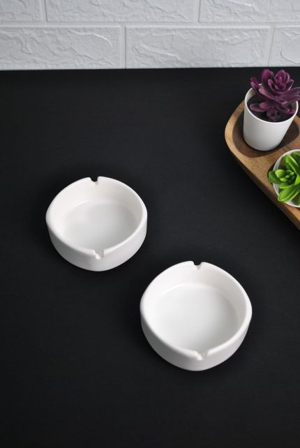 2 Adet Mat Seramik Kül Tablası Sade Yuvarlak Kül Tabağı Küllük 10 cm (Beyaz)
