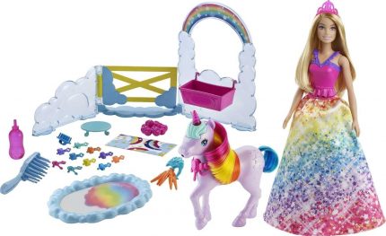 Dreamtopia Bebek ve Tek Boynuzlu At, renk değiştiren tuvaletiyle tek boynuzlu at ve 18 aksesuar, 3-7 yaş GTG01